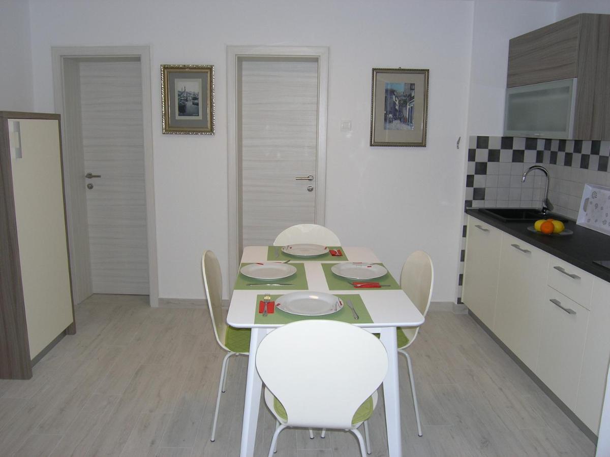 Apartment Aventura For Relaxing Holidays Baska (Krk)